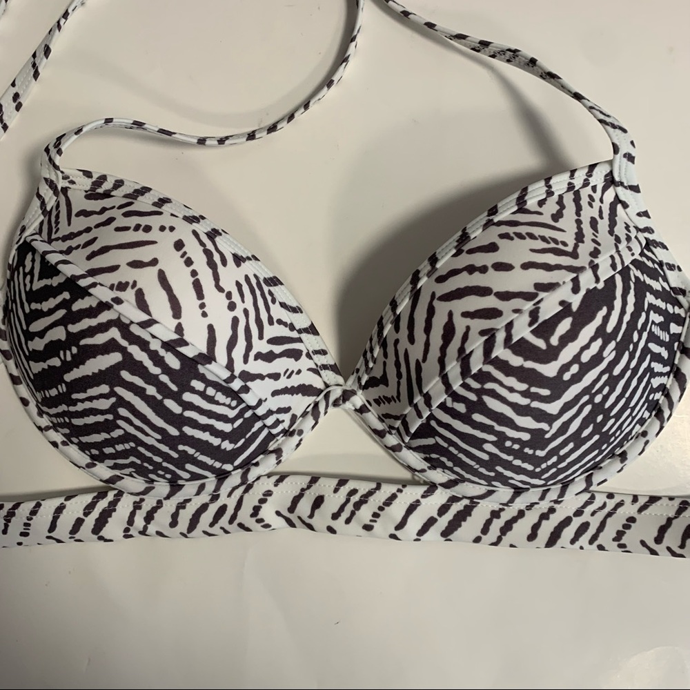 Malibu Dream Girl bikini top gray and white push-up underwire size large